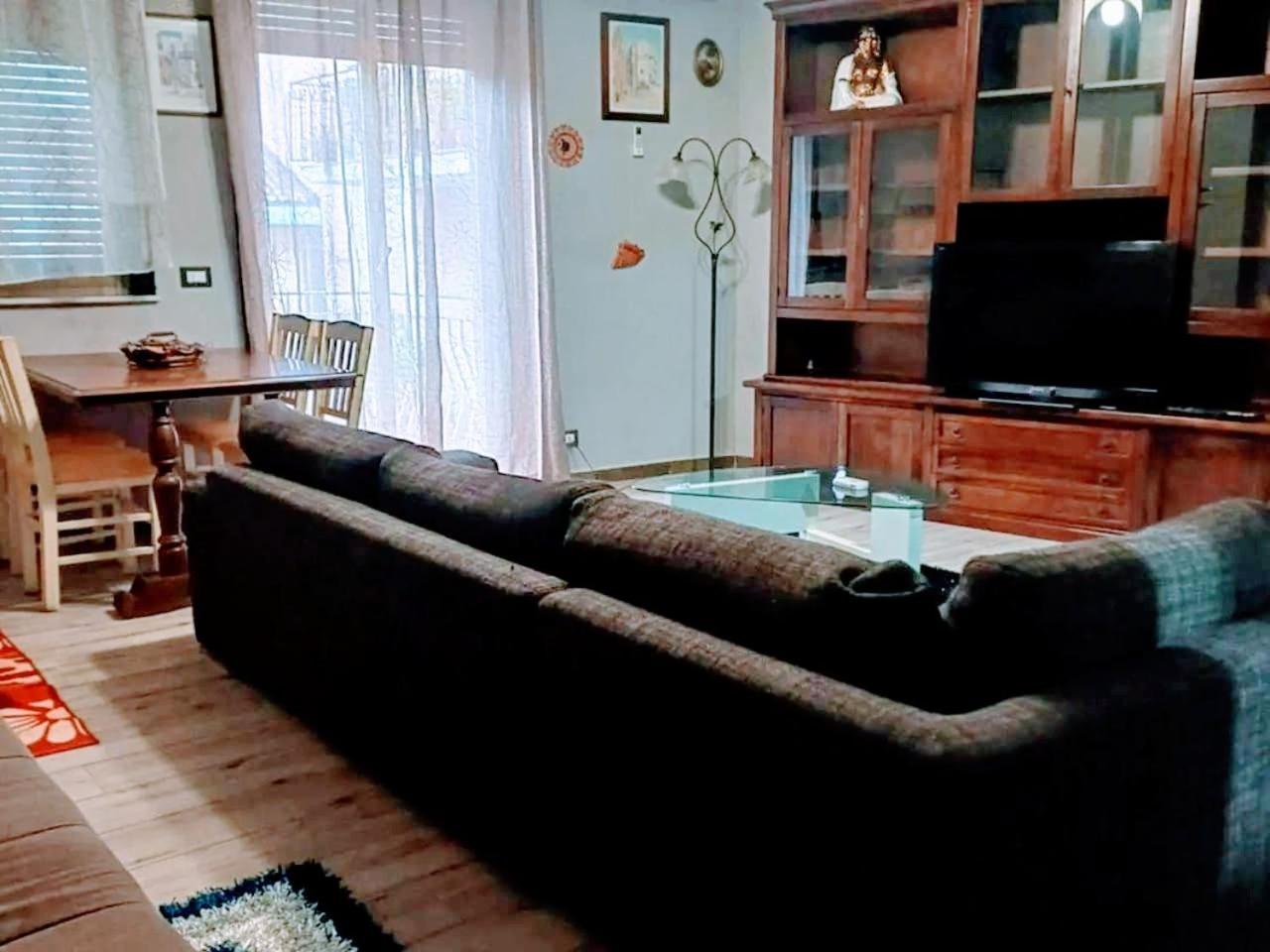 Mary Etna Apartments Zafferana Etnea Esterno foto