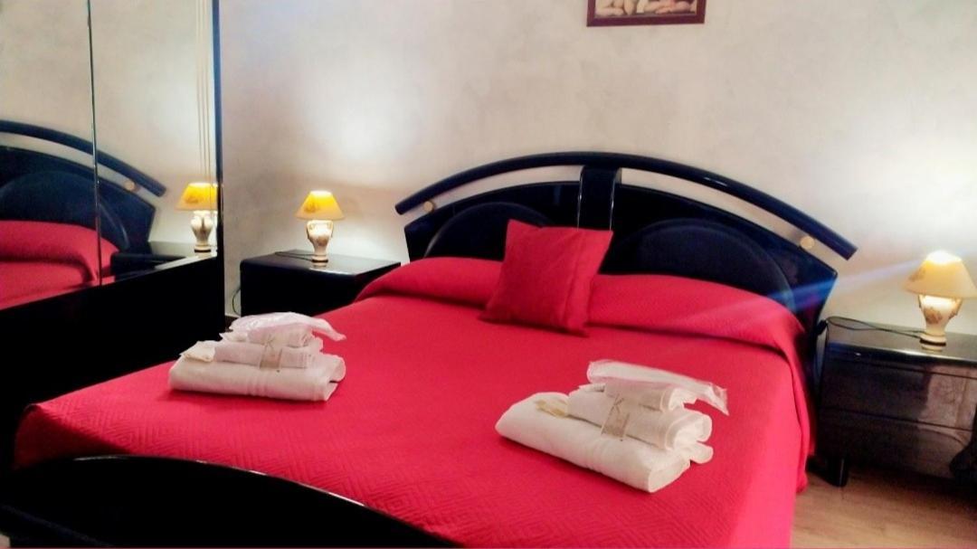 Mary Etna Apartments Zafferana Etnea Esterno foto